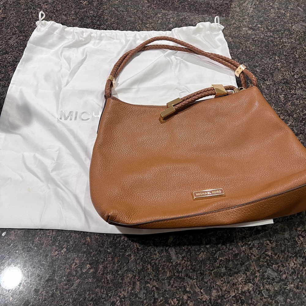 Michael Kors purse only used once